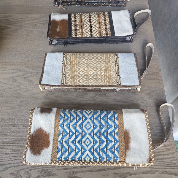 BOLSO DE MANO PEQUEÑO