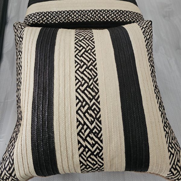 COJIN CUADRADO GRANDE ARTESANAL